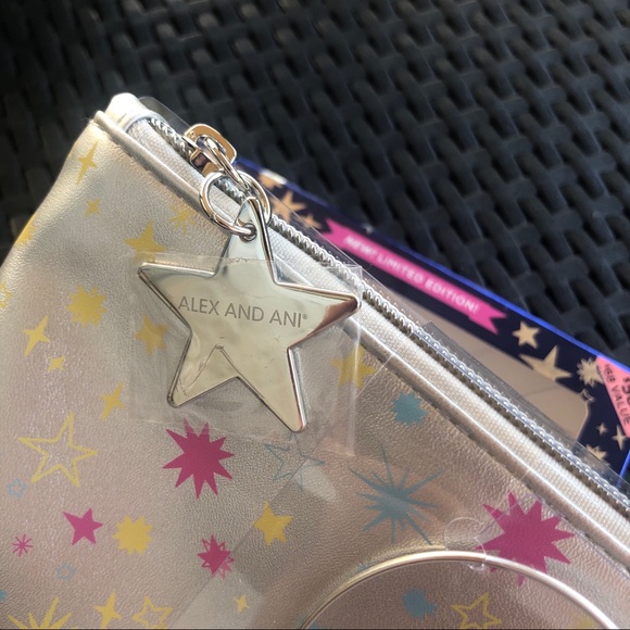 New✨ Alex & Ani x IT Cosmetics Gift Set - Picture 8 of 16